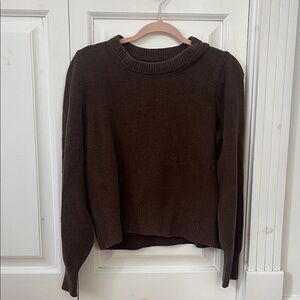 GAP brown crewneck sweater size medium